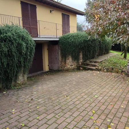 Agriturismo I Roseti Montepulciano Stazione Kültér fotó