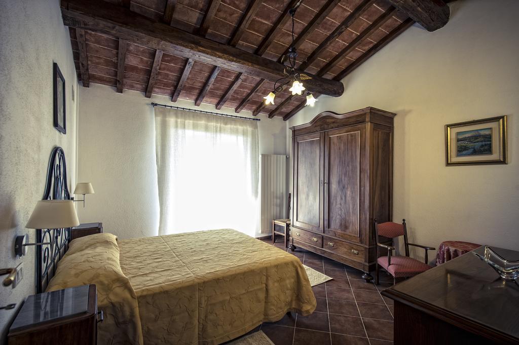 Agriturismo I Roseti Montepulciano Stazione Szoba fotó