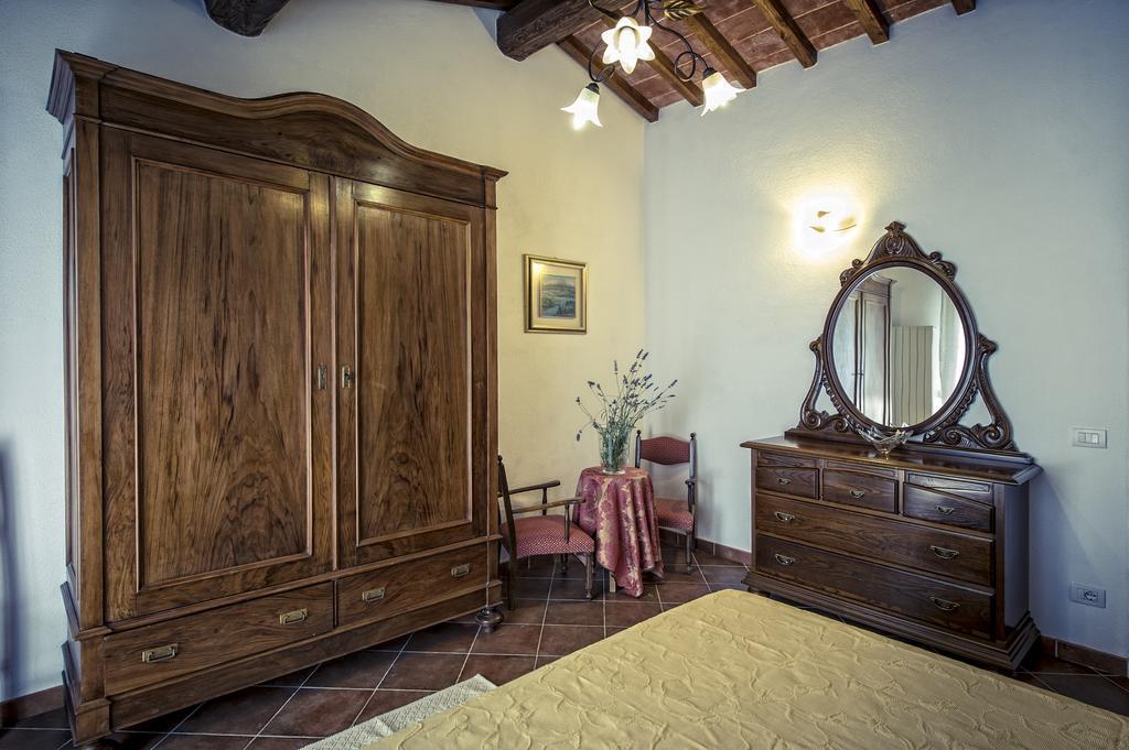 Agriturismo I Roseti Montepulciano Stazione Szoba fotó