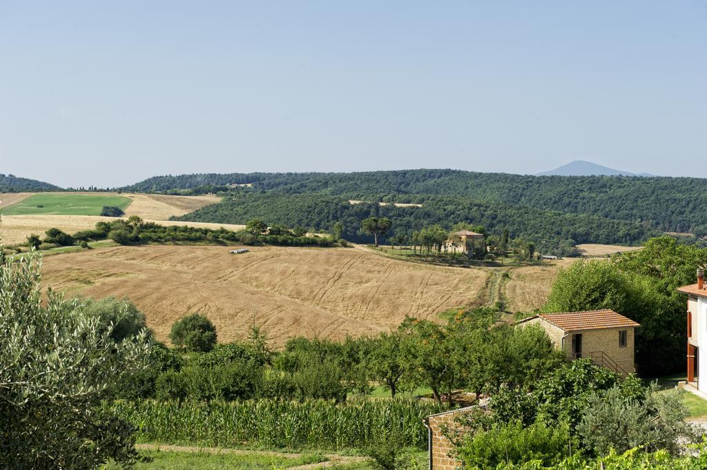 Agriturismo I Roseti Montepulciano Stazione Kültér fotó